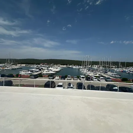 Nerarby Marina Bay * Sukošan
