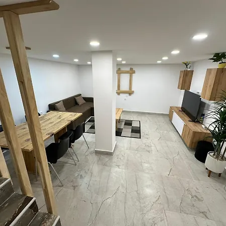 Nerarby Marina Bay Apartment