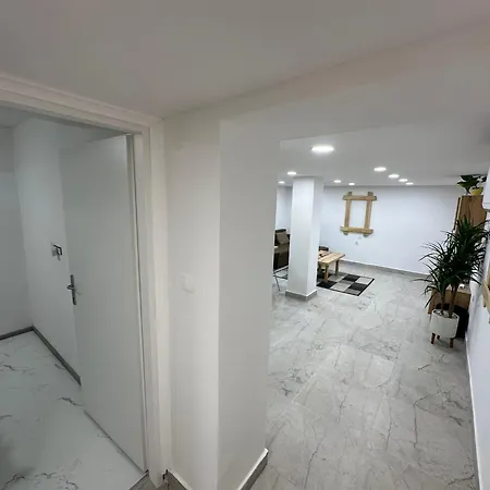Nerarby Marina Bay Apartman