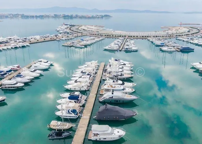 Nerarby Marina Bay Apartamento *